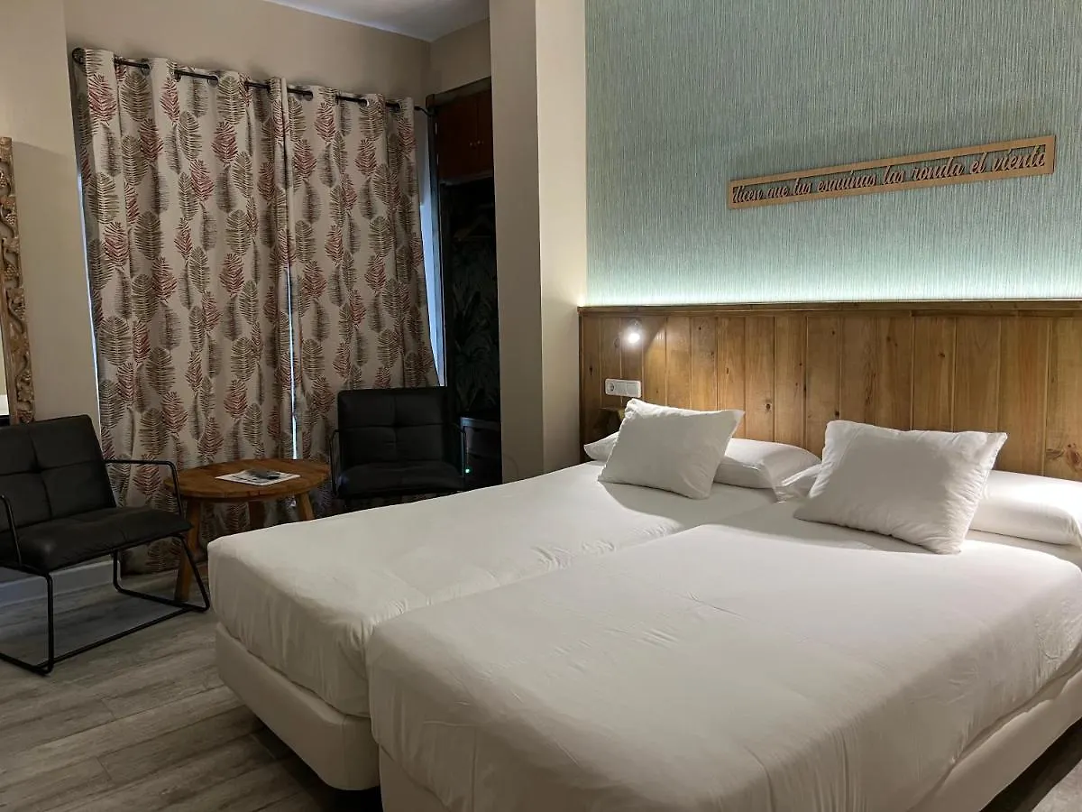 Guest house Alameda Hostal Boutique Tarifa Spain